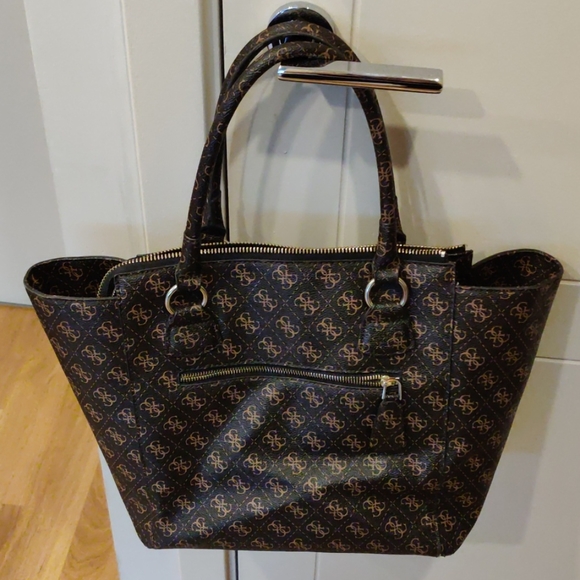 Bag - Picture 2 of 6